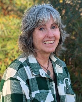 Lisa Devine